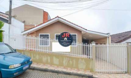 Casa térrea em condomínio, 2 quartos sendo uma suíte