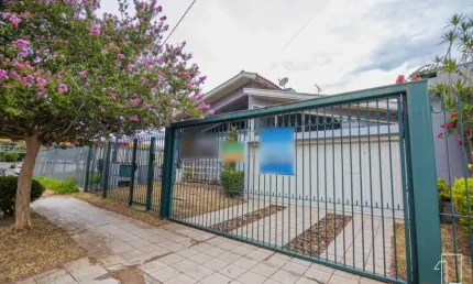 Casa com 5 quartos à venda na Rua Hélio Emílio Minghelli, 84, São José, São Leopoldo por R$ 930.000
