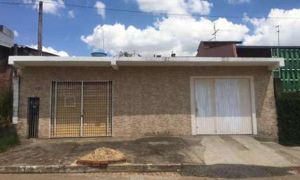 Casa comercial à venda na Rua Terezina, 289, Vargas, Sapucaia do Sul por R$ 742.000