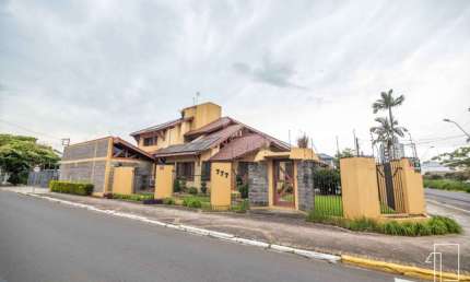 Casa com 3 quartos à venda na Rua São José, 777, São José, São Leopoldo por R$ 1.800.000