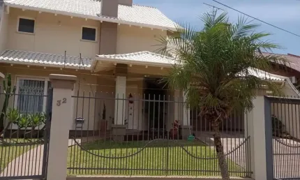 Casa com 4 quartos à venda na Rua Bento Tavares da Silva, 32, Cristo Rei, São Leopoldo por R$ 1.330.000