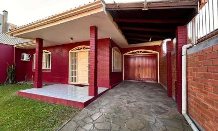 Casa com 2 quartos à venda na Pedro Peres, 262, Rio Branco, São Leopoldo por R$ 490.000