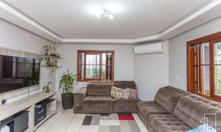 Casa com 3 quartos à venda na Rua José Joaquim de Paula, 130, Feitoria, São Leopoldo por R$ 650.000