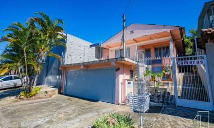 Casa com 3 quartos à venda na Rua Eugênio Berger, 852, Scharlau, São Leopoldo por R$ 425.000