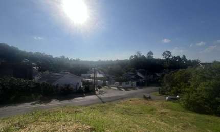 Terreno à venda na Rua Bernardino Ferraz, Cristo Rei, São Leopoldo por R$ 412.000