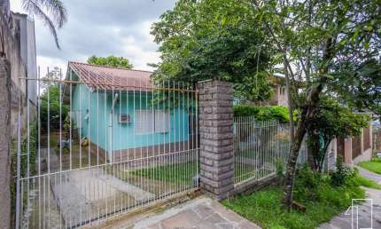 Casa com 3 quartos à venda na Rua Olentino Vargas Câmara, 70, Feitoria, São Leopoldo por R$ 499.000