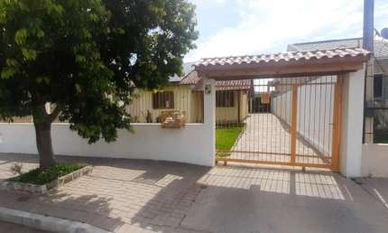 Casa com 2 quartos à venda na Rua Irma Santos, 464, Santos Dumont, São Leopoldo por R$ 372.000