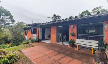 Chácara / sítio com 6 quartos à venda na Rua Christopher Levalley, 2707, Jardim América, São Leopoldo por R$ 700.000