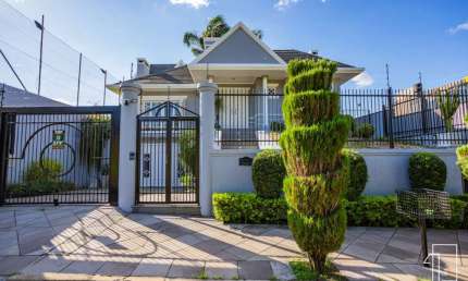 Casa com 3 quartos à venda na Rua Azaléias, 25, São José, São Leopoldo por R$ 2.300.000