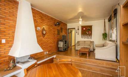 Casa com 3 quartos à venda na Avenida Feitoria, 1982, Pinheiro, São Leopoldo por R$ 590.000