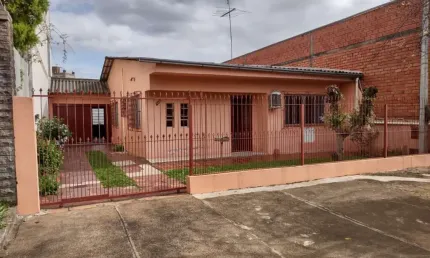 Casa com 3 quartos à venda na Rua Rio Pardo, 403, Parque Tamandaré, Esteio por R$ 490.000