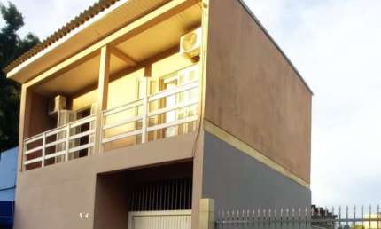 Casa com 3 quartos à venda na Avenida Castro Alves, 534, Santa Catarina, Sapucaia do Sul por R$ 650.000