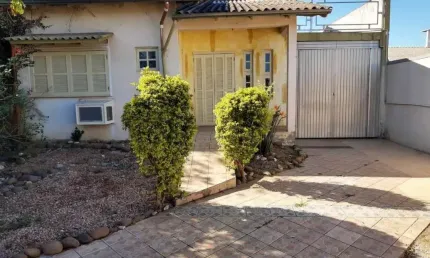 Casa com 3 quartos à venda na Rua Alberto Braun, 72, Parque Santo Inácio, Esteio por R$ 498.000