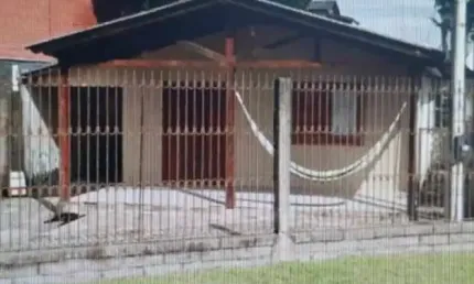 Casa com 3 quartos à venda na Martinho Lutero, 88, Novo Esteio, Esteio por R$ 380.000