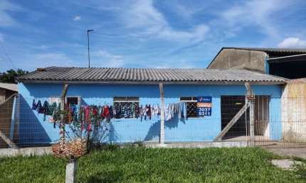 Casa com 3 quartos à venda na Rua Ingo Leopoldo Ebert, 124, Vila Três Marias, Esteio por R$ 150.000