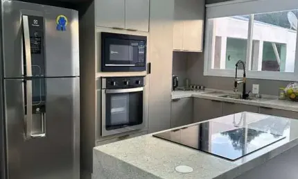 Casa com 3 quartos à venda na Cuiabá, 120, Vargas, Sapucaia do Sul por R$ 590.000