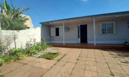 Casa com 2 quartos à venda na Avenida Padre Claret, 5153, Parque Amador, Esteio por R$ 478.700