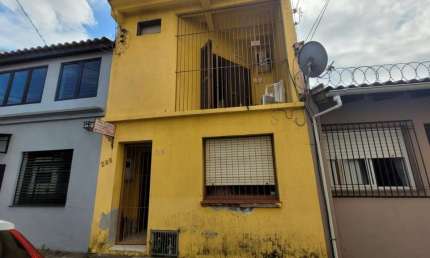 Casa com 2 quartos à venda na Rua São Francisco, 295, Centro, São Leopoldo por R$ 380.000