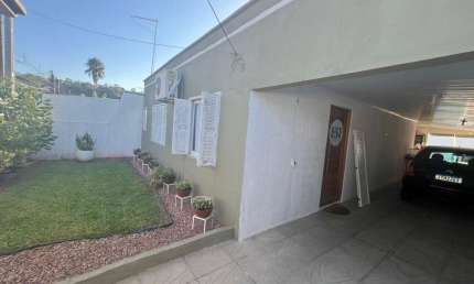 Casa com 3 quartos à venda na Rua Octávio Silveira Borges, 791, Vila Olímpica, Esteio por R$ 500.000