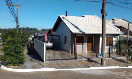 Casa com 2 quartos à venda na Rua Campo Grande, 241, Vargas, Sapucaia do Sul por R$ 390.000