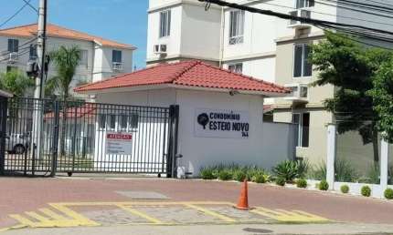 Apartamento com 2 quartos à venda na Rua Bento Gonçalves, 744, São Sebastião, Esteio por R$ 260.000