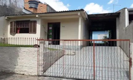 Casa com 2 quartos à venda na Rua José Mendes, 183, Lomba da Palmeira, Sapucaia do Sul por R$ 280.000
