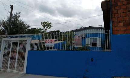 Casa com 3 quartos à venda na Oito de Março, 31, Parque Primavera, Esteio por R$ 250.000