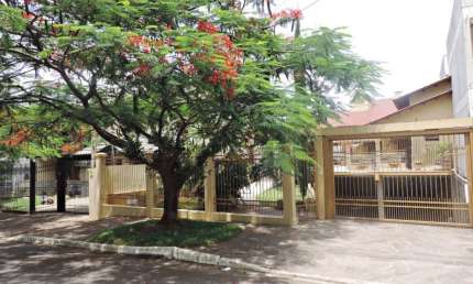 Casa com 3 quartos à venda na Rua Germano Arduíno Toniolo, 73, Parque Amador, Esteio por R$ 851.000