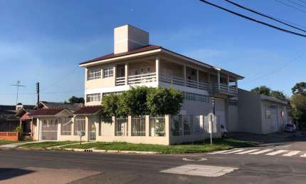 Casa com 3 quartos à venda na Rua Alegrete, 376, Parque Amador, Esteio por R$ 1.900.000