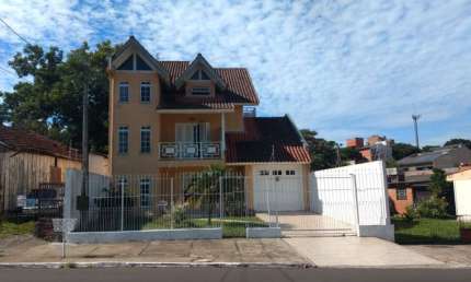Casa com 3 quartos à venda na Rua Senador Salgado Filho, 1057, Centro, Esteio por R$ 1.500.000