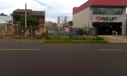Terreno comercial para alugar no Centro, Esteio , 300 m2 por R$ 2.300