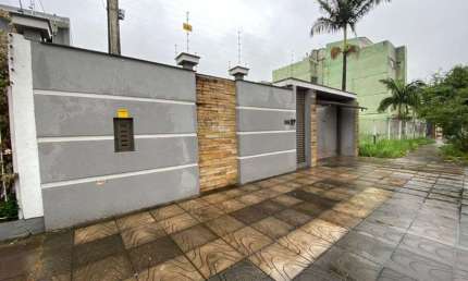 Casa com 4 quartos para alugar no Centro, Esteio , 150 m2 por R$ 7.800
