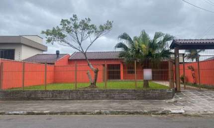 Casa com 3 quartos para alugar no Parque Tamandaré, Esteio , 135 m2 por R$ 2.200
