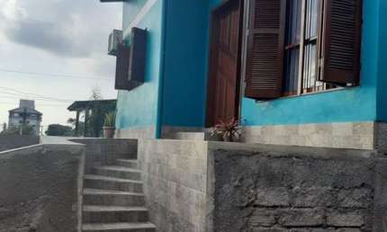 Casa com 1 quarto à venda na Almiro Apolinário Nascimento, 64, Lomba da Palmeira, Sapucaia do Sul por R$ 320.000