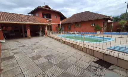 Casa com 4 quartos à venda na rua dois amigos, 350, primor, sapucaia do sul por r$ 850.000