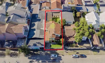 Casa com 4 quartos à venda na Rua Paula Gomes, 864, São Francisco, Curitiba, 300 m2 por R$ 990.000