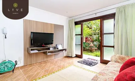 Casa com 4 quartos à venda na Rua Amazonas de Souza Azevedo, 428, Bacacheri, Curitiba, 400 m2 por R$ 1.300.000