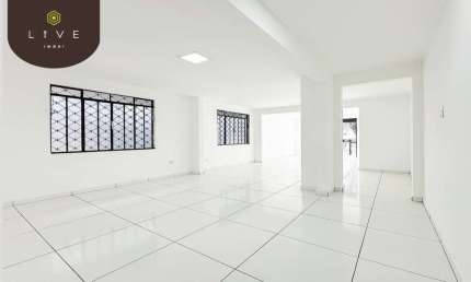 Sala comercial com 2 salas para alugar na Avenida Nossa Senhora de Lourdes, 290, Jardim das Américas, Curitiba, 70 m2 por R$ 5.800
