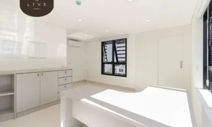 Ponto comercial com 2 salas para alugar na rua doutor pedrosa, 313, centro, curitiba, 37 m2 por r$ 8.000