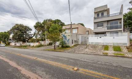 Casa com 3 quartos para alugar na Rua Rio Juruá, 574, Bairro Alto, Curitiba por R$ 4.500