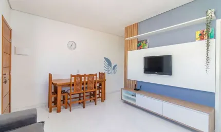 Casa em condomínio fechado com 2 quartos à venda na Georgina Nunes dos Santos Andrade, 196, Jardim Ísis, Piraquara por R$ 279.900