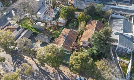 Casa com 3 quartos à venda na rua myltho anselmo da silva, 1360, mercês, curitiba por r$ 990.000