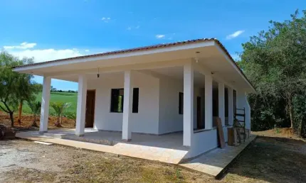 CHÁCARA COM CASA ALVENÁRIA NOVA, TANQUE D PEIXE, DOCUMENTADA, BEM PROX CONTENDA, FN 99864-4995