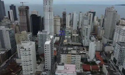 Apartamento 112m², 3 quartos, 2 suites, 3 banheiro, 2 vagas, piscina adulta, piscina infantil, academia, sala de jogos, playground, salão de fest
