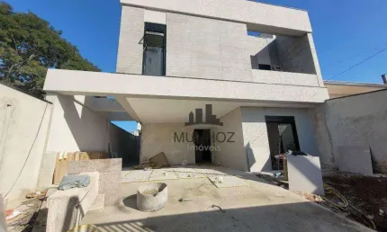 Sobrado com 3 dormitórios à venda, 196 m² por R$ 2.400.000 - Orleans - Curitiba/PR