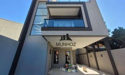 Sobrado com 3 dormitórios à venda, 148 m² por R$ 1.070.000,00 - Hauer - Curitiba/PR