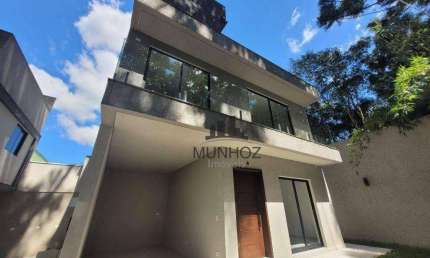 Sobrado com 3 dormitórios à venda, 138 m² por R$ 880.000,00 - Boa Vista - Curitiba/PR