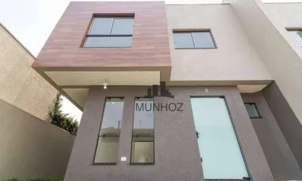 Sobrado com 3 dormitórios à venda, 110 m² por R$ 679.000,00 - Uberaba - Curitiba/PR