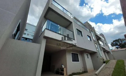 Sobrado com 3 dormitórios à venda, 149 m² por R$ 820.000,00 - Bacacheri - Curitiba/PR