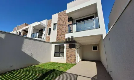 Sobrado com 3 dormitórios à venda, 102 m² por R$ 730.000,00 - Boa Vista - Curitiba/PR